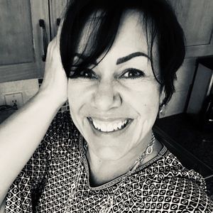 Meet your Posher, Suzannesuzanne